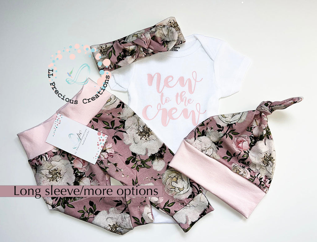 New to the Crew Newborn Pink Floral Outfit Newborn Baby Outfit by LL Precious Creations #babyfloraloutfit #babygift #momtobegift #takehomeoutfit #newbornbaby #newbornoutfit #cominghomeoutfit #newborngirloutfit #newtothecrew #babyoutfit #cominghomeoutfit #newbornbabygirl 