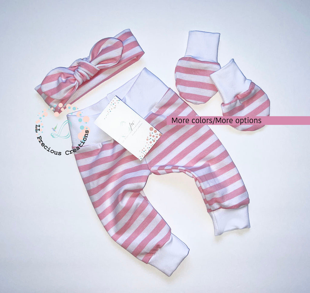 Pink Stripes Hello World Newborn Baby Girl Coming Home Outfit  #llpreciouscreations #helloworld #cominghomeoutfit #babygift #babyshowergift #newbornbabygirl 