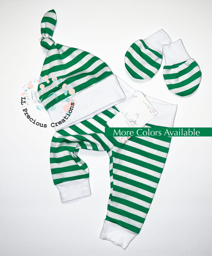 Baby's 1st Christmas Outfit Gender Neutral Christmas Baby Outfit Candy Cane Outfit  #newbornbabyoutfit #christmasoutfit #llpreciouscreations #bestgiftever #newbornbaby #christmasbabyoutfit