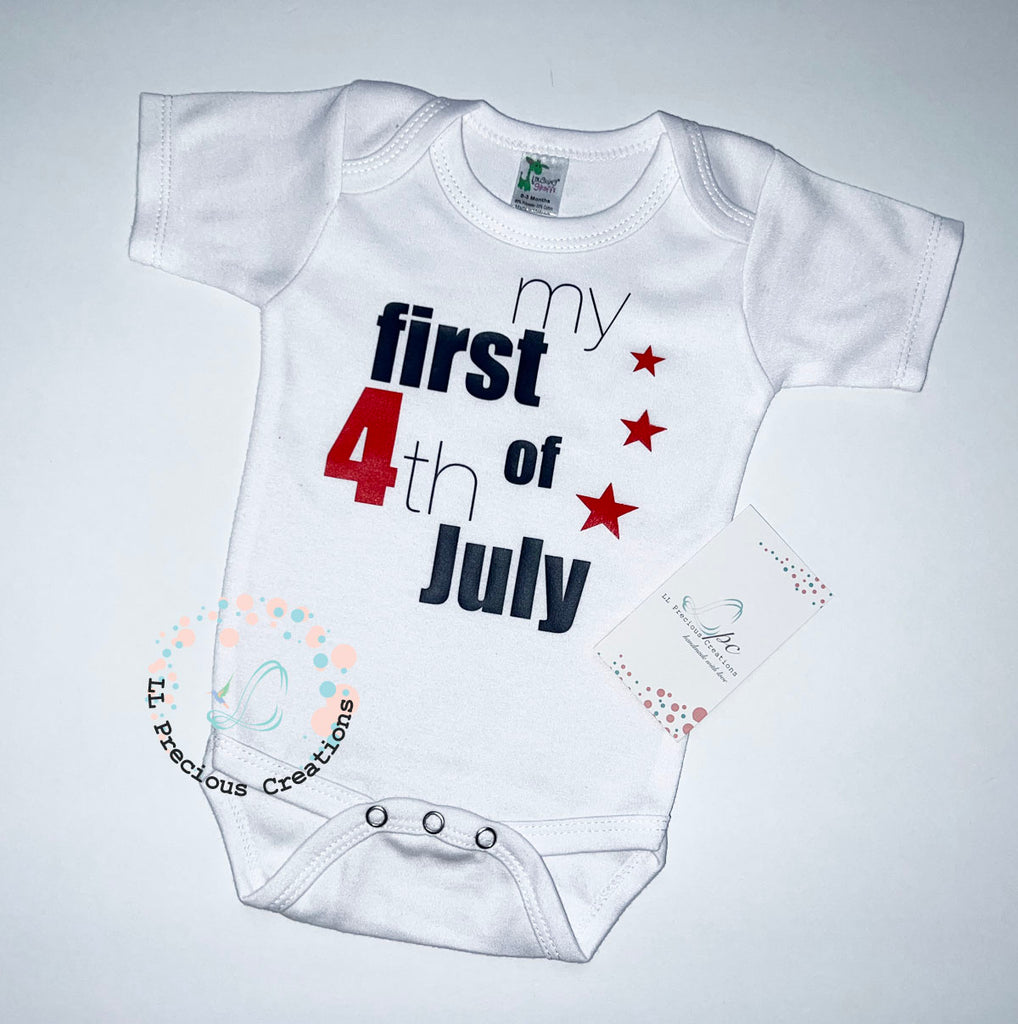 Baby Boy's 1st Fourth of July Independence Outfit Baby's First Patriotic Day outfit #llpreciouscreations #4thofJuly #Independencedayoutfit #babybummies #haremshortsoutfit #babyboyoutfit #redshorts #newbornbabyboy #babyboyharems #redoutfit #redandblue #bluestars #4thofJulybaby #babygirloutfit #babyboyoutfit #redstripes #bluestripes #starsandstripes #cominghomeoutfit #baby'sfirstof4t