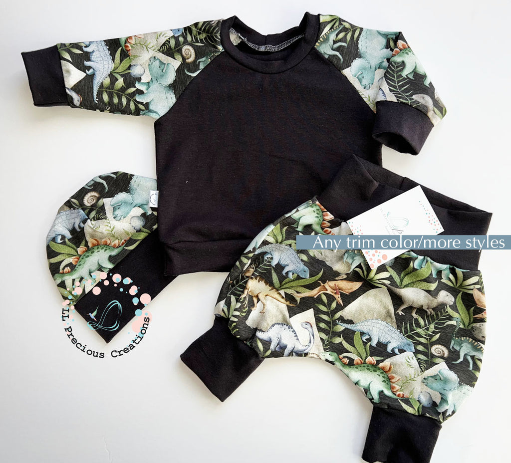 Dinosaurs Organic Baby Boy Harem Raglan Outfit #llpreciouscreations #babyboyoutfit #newbornbabyboy #dinosaursbabyoutfi #harempants #charcoalbabyoutfit