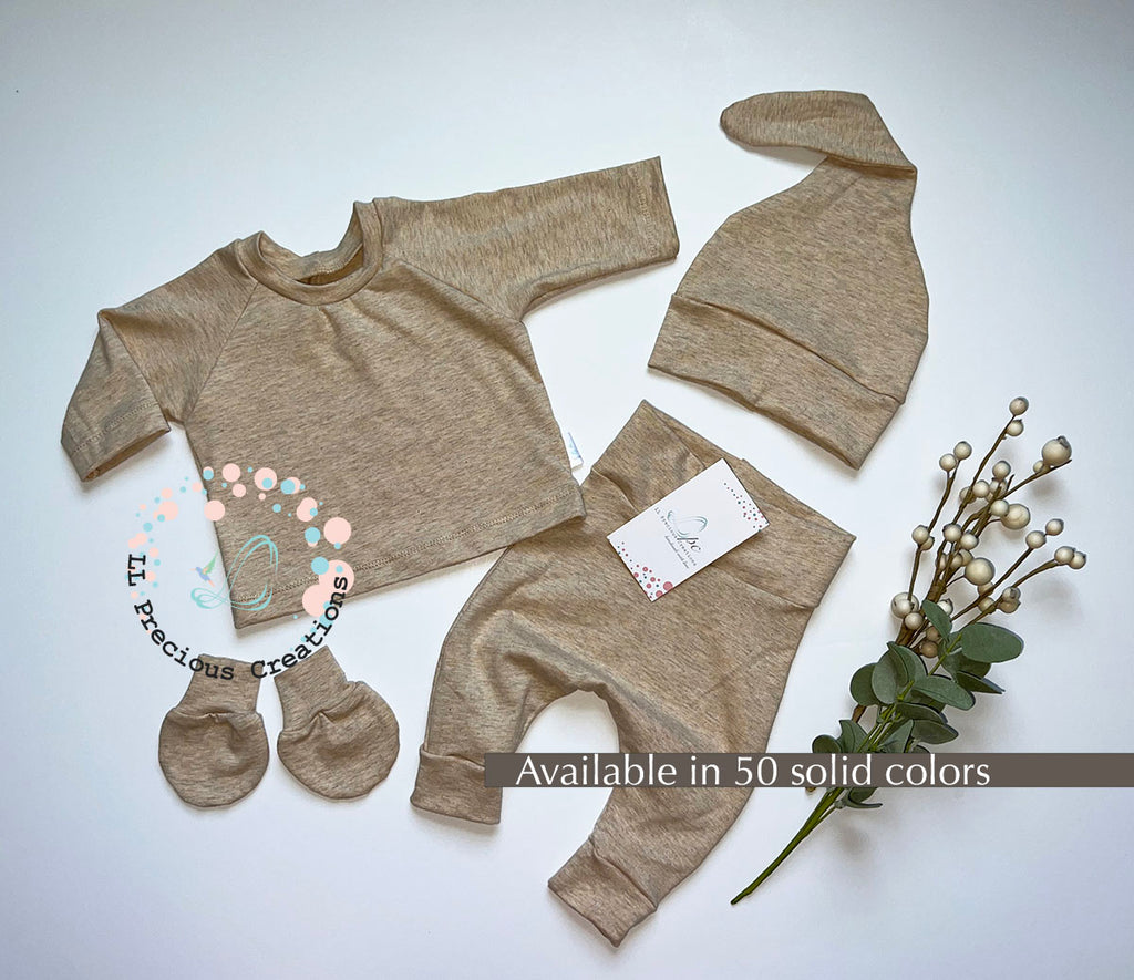 Gender Neutral Oatmeal Coming Home Outfit LLPreciouscreations #llpreciouscreations #genderneutraloutfit #hospitaloutfit #babygift #littlesister #littlebrother #newbornbabyoutfit #babyboyoutfit #babygirloutfit #cominghomeoutfit #personalizedoutfit #newborn #babygift #babyshowergift #hospitalbabyoutfit #handmade #harempants #beigebabyoutfit #babyshowergift #babyclothes #littlesister #newbornbabygirl 