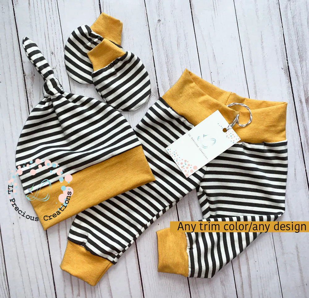 Gender Neutral Baby Charcoal Striped Outfit #newbornbaby #helloworld #cominghomeoutfit #llpreciouscreations #shopsmall #cominghomeoutfit