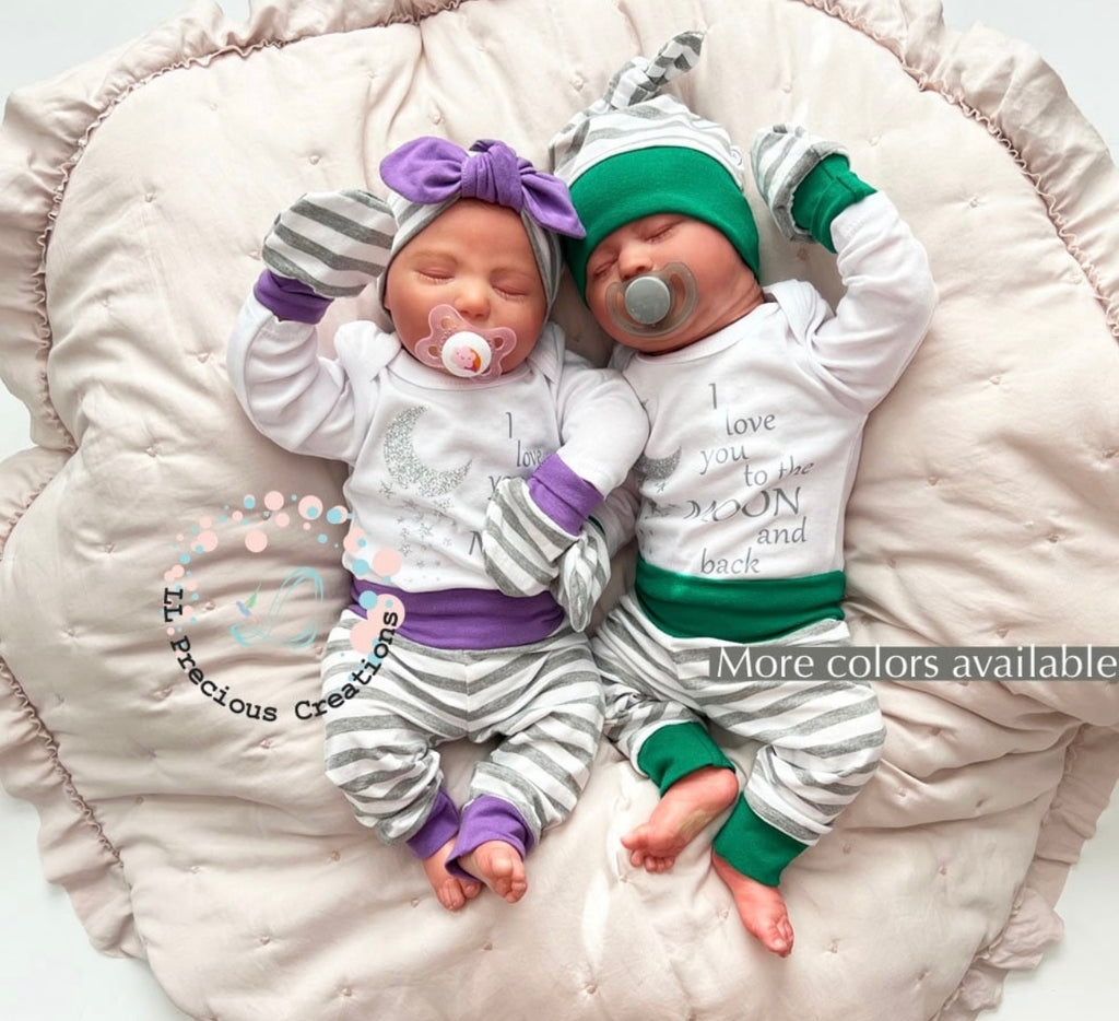 Gender Neutral I love You to the Moon and Back Twin Matching Newborn Coming Home Outfits Twin Boy Girl  #llpreciouscreations #newborntwins #newborgirlboy #helloworld #littlesister #littlebrother #newborntwins #newbornbabygirl #newbornbabyboy #personalizedoutfit