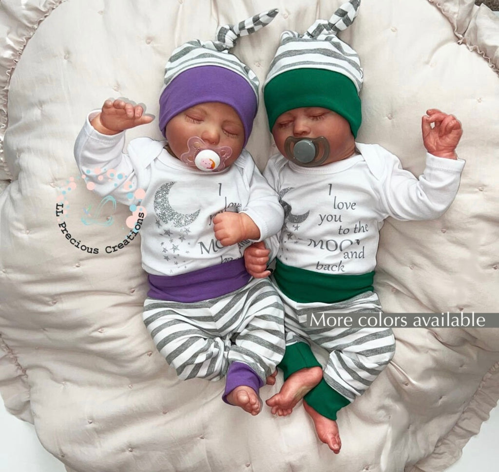 I love You to the Moon and Back Twin Matching Newborn Coming Home Outfits #llpreciouscreations #newborntwins #newborgirlboy #helloworld #littlesister #littlebrother #newborntwins #newbornbabygirl #newbornbabyboy #personalizedoutfit