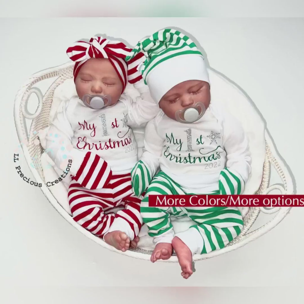 Baby's 1st Christmas Outfit Gender Neutral Christmas Baby Outfit Candy Cane Outfit  #newbornbabyoutfit #christmasoutfit #llpreciouscreations #bestgiftever #newbornbaby #christmasbabyoutfit