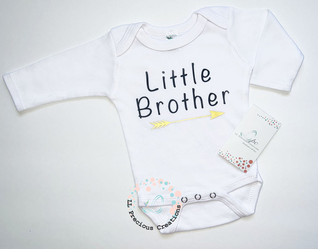 Little Brother Newborn Baby Boy Outfit Baby Shower Gift #llpreciouscreations #littlebrother #navybabyoutfit #babyboy #newbornbabyboy #cominghomeoutfit #babygift #littleboyoutfit #handmade #babyfashion #highqualityclothes