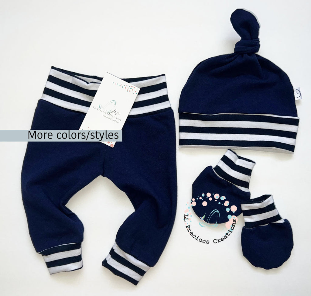 Little Brother Newborn Baby Boy Outfit Baby Shower Gift #llpreciouscreations #littlebrother #navybabyoutfit #babyboy #newbornbabyboy #cominghomeoutfit #babygift #littleboyoutfit #handmade #babyfashion #highqualityclothes